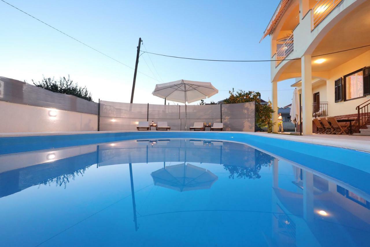 Hacienda Mia With Pool,Bbq, Yacuzzi,Free Parking 자다르 외부 사진