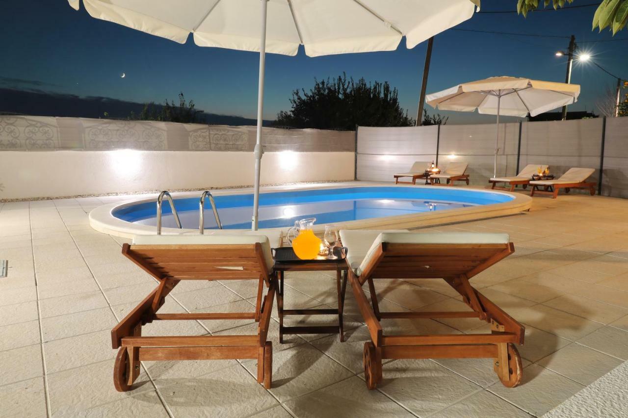 Hacienda Mia With Pool,Bbq, Yacuzzi,Free Parking 자다르 외부 사진